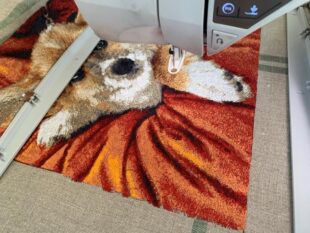 How to embroider Photo Stitch designs divided into parts